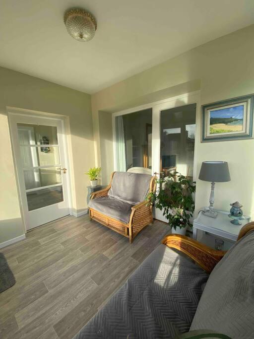 The Townhouse Dungloe Villa Exterior foto