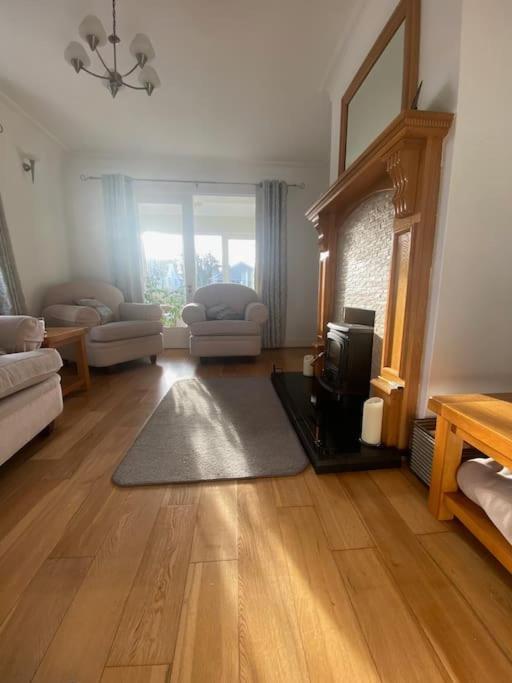 The Townhouse Dungloe Villa Exterior foto