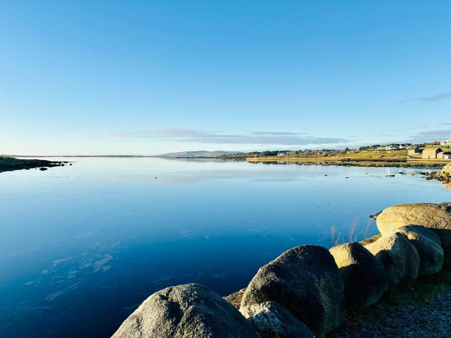 The Townhouse Dungloe Villa Exterior foto
